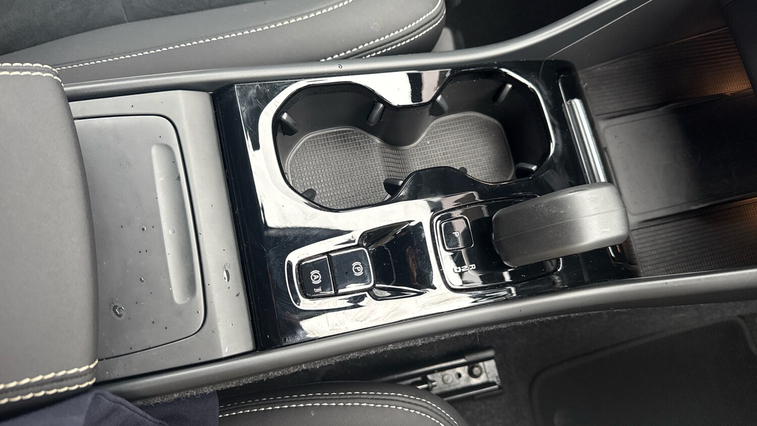 Used Volvo XC40 2025 for sale - 76718793: Photo 29