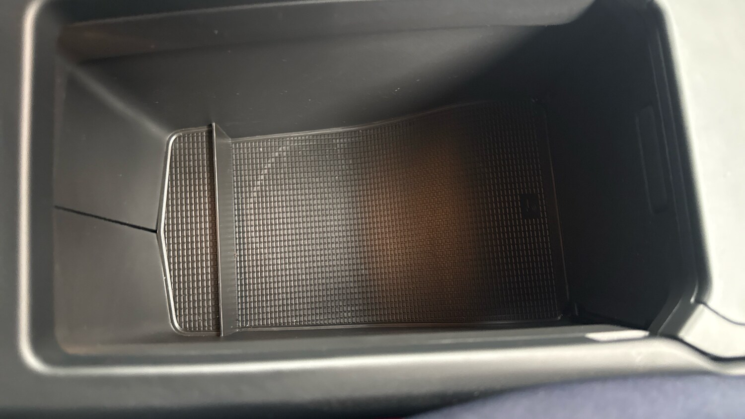 Used Volvo XC40 2025 for sale - 76718793: Photo 30