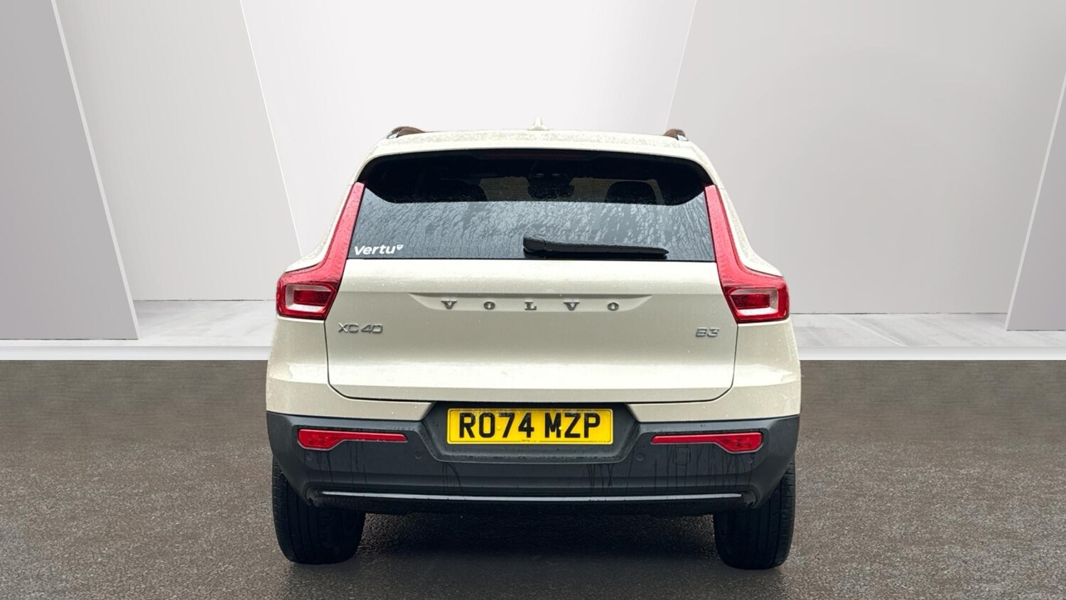 Used Volvo XC40 2025 for sale - 76718793: Photo 7