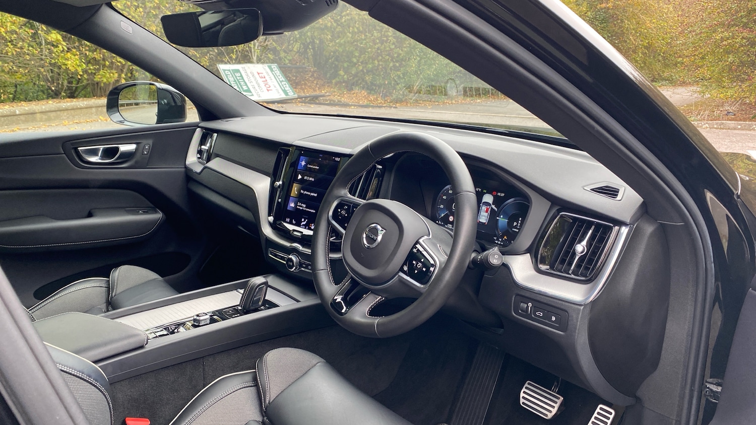 Used Volvo XC60 2021 for sale - 76653250: Photo 5