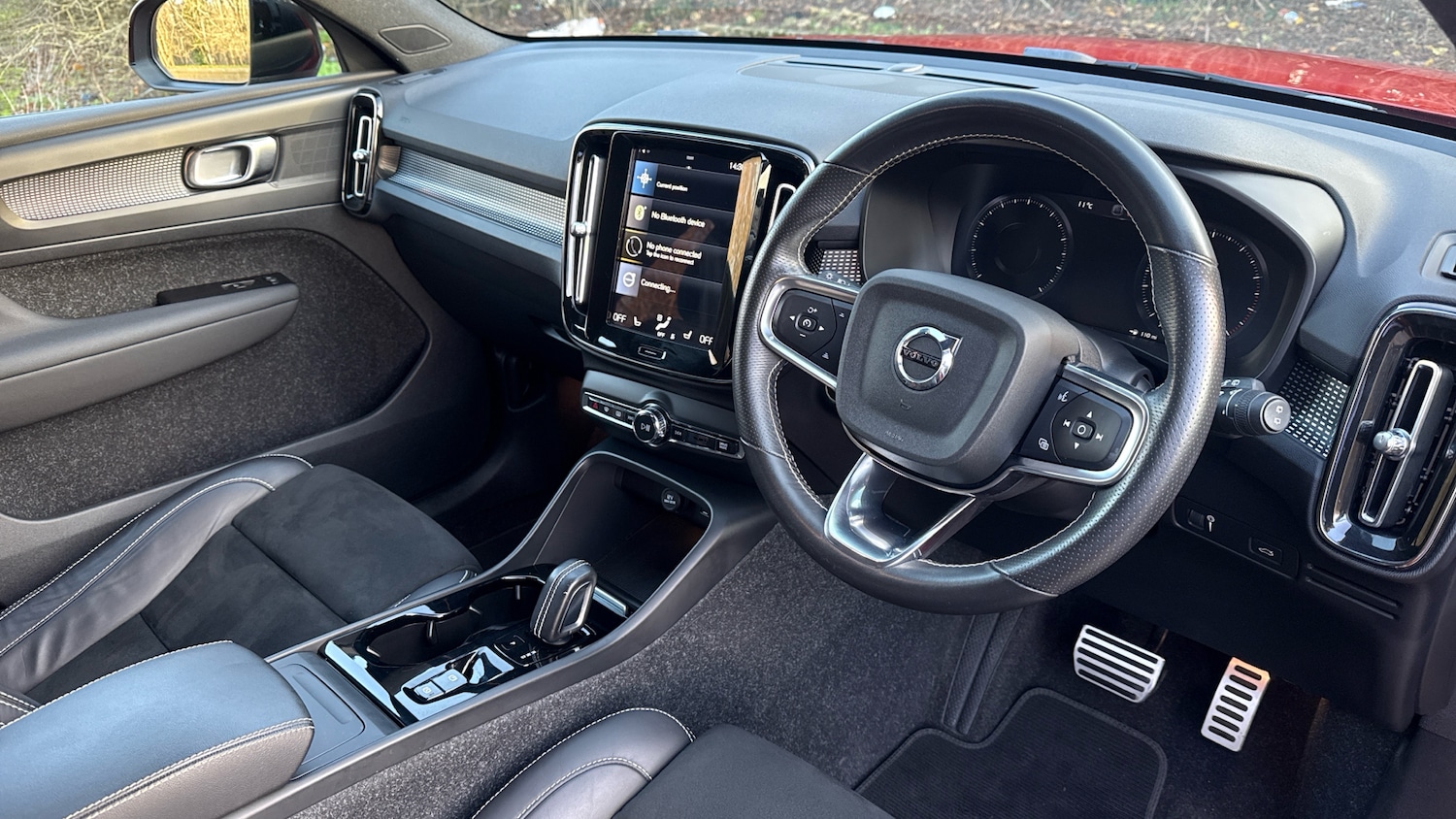 Used Volvo XC40 2021 for sale - 76979302: Photo 4