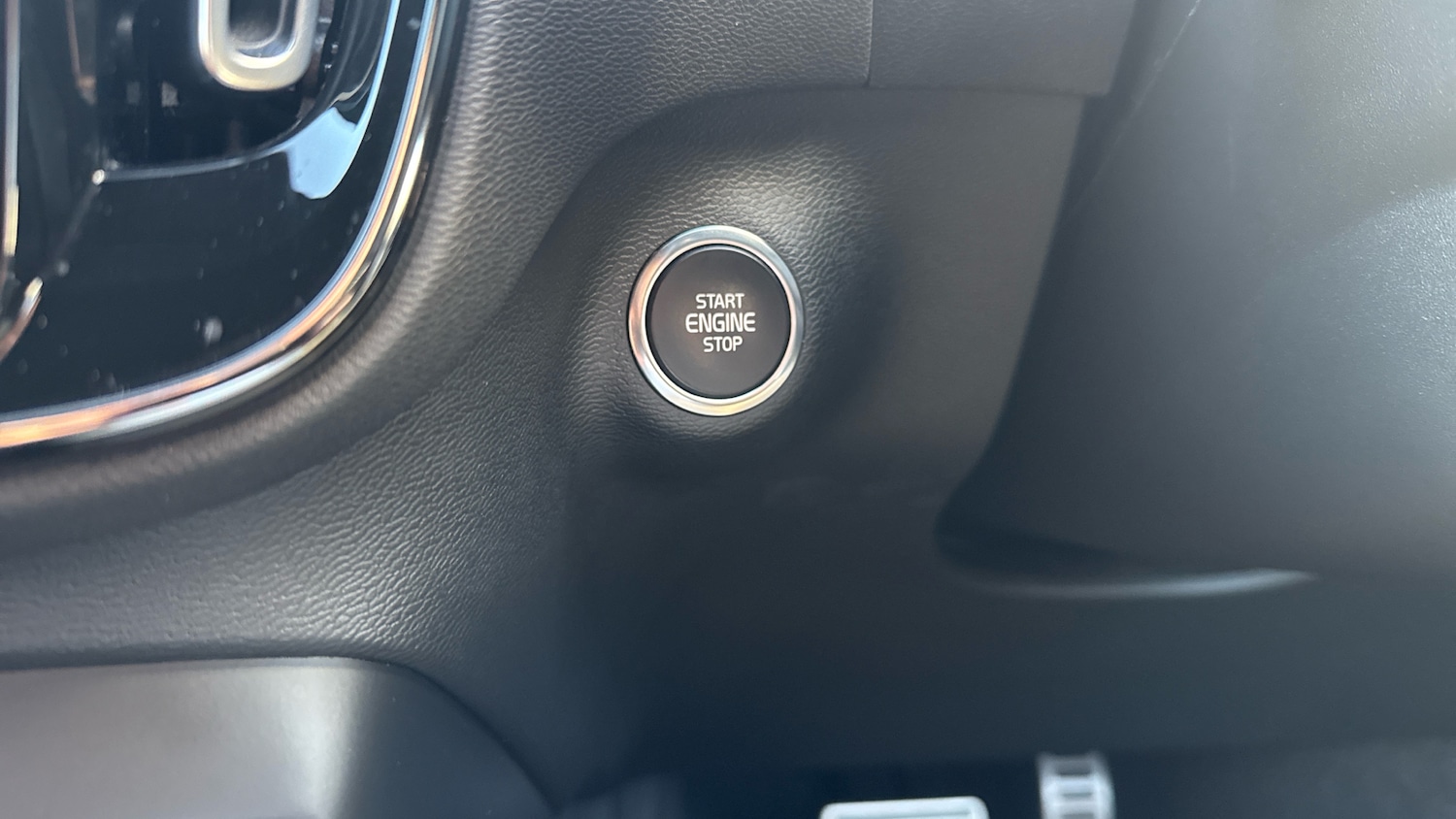 Used Volvo XC40 2021 for sale - 76979302: Photo 46