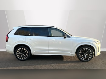 Used Volvo XC90 2025 for sale - 77062045: Photo