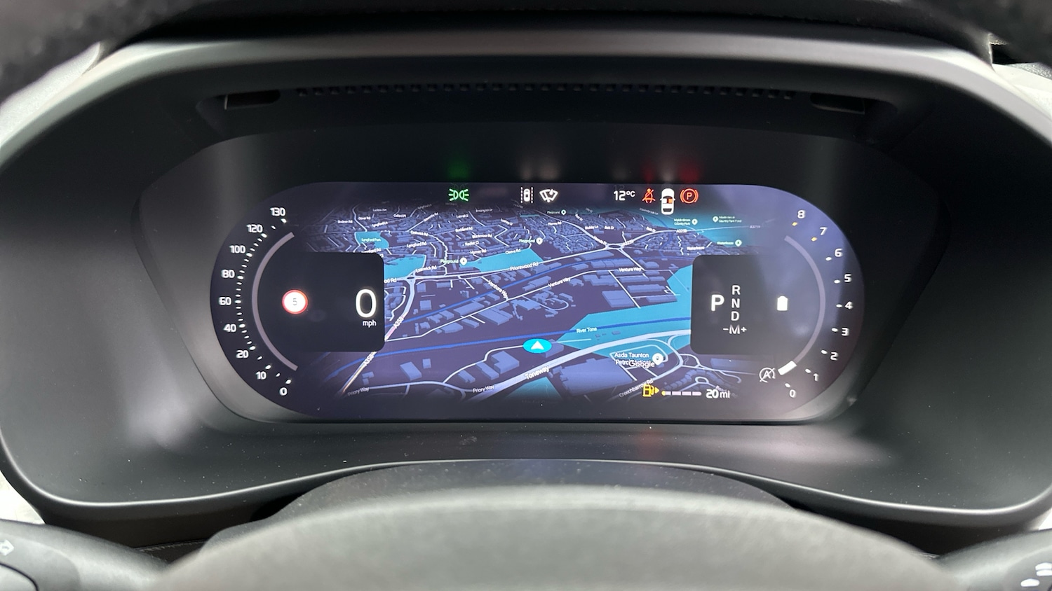 Used Volvo XC40 2025 for sale - 76895200: Photo 11