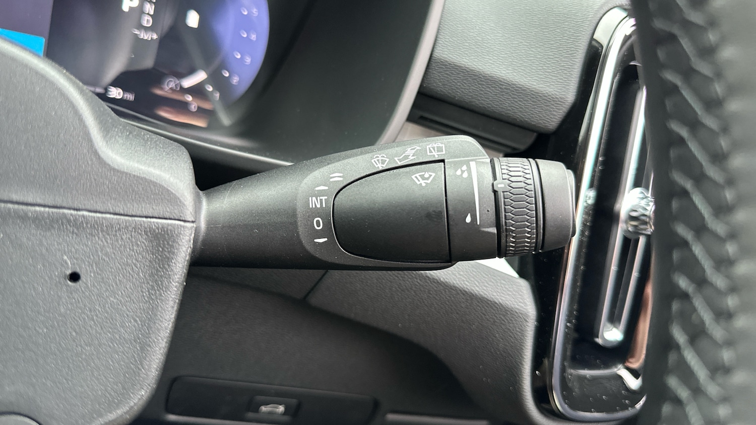 Used Volvo XC40 2025 for sale - 76895200: Photo 21