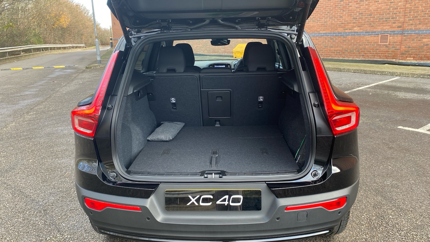 Used Volvo XC40 2025 for sale - 76895205: Photo 13