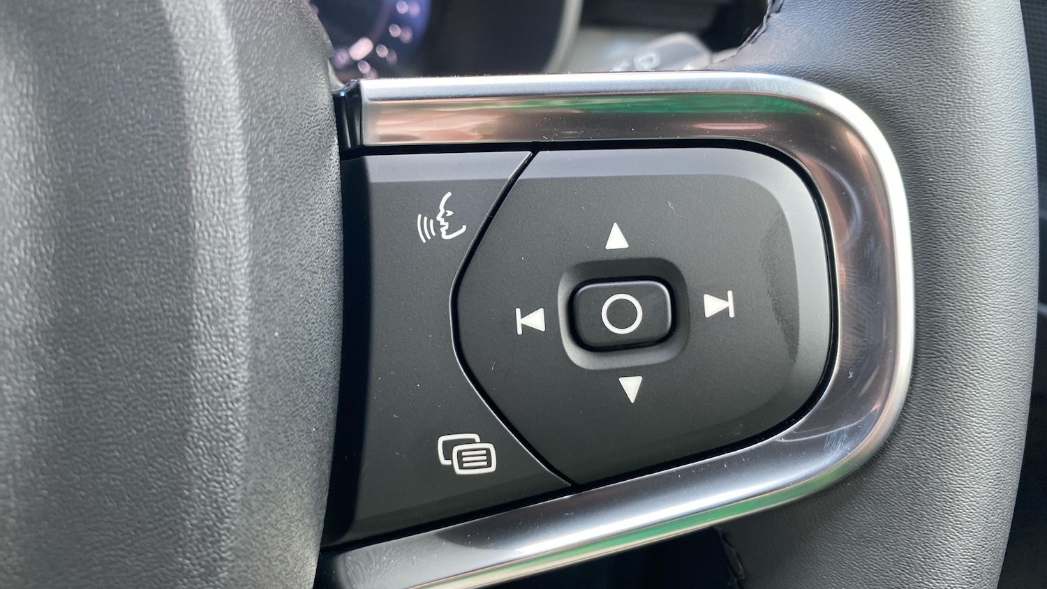 Used Volvo XC40 2025 for sale - 76895205: Photo 20