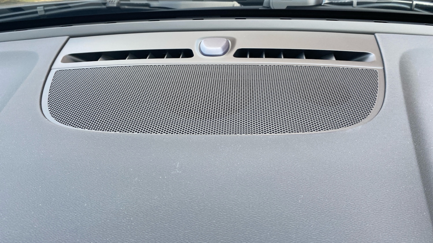 Used Volvo XC40 2025 for sale - 76895205: Photo 23