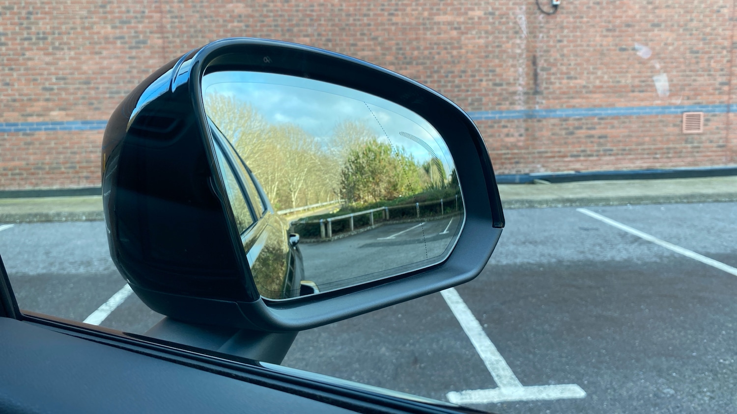 Used Volvo XC40 2025 for sale - 76895205: Photo 27