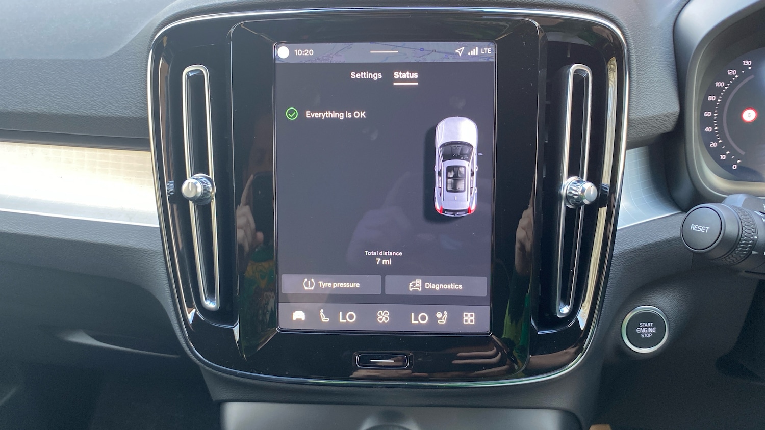 Used Volvo XC40 2025 for sale - 76895205: Photo 34