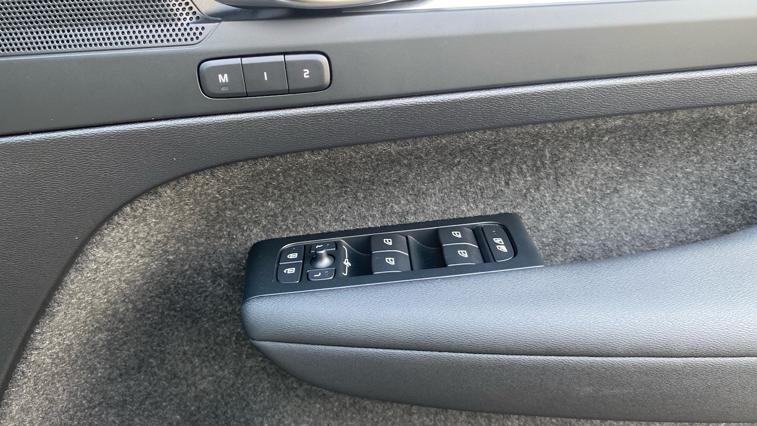 Used Volvo XC40 2025 for sale - 76895205: Photo 36