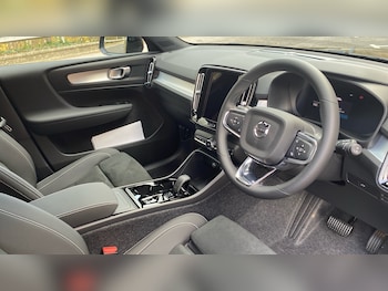 Used Volvo XC40 2025 for sale - 76895205: Photo