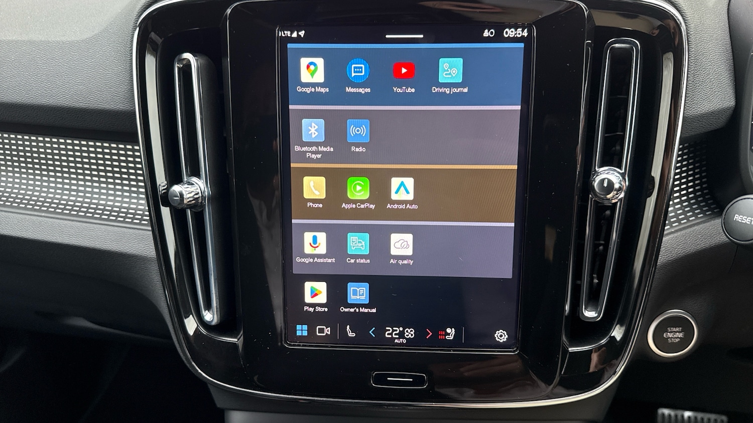 Used Volvo XC40 2025 for sale - 76818740: Photo 38