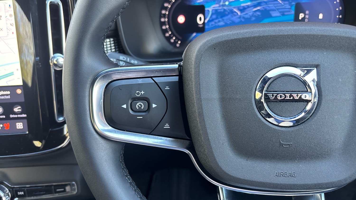 Used Volvo XC40 2025 for sale - 78150518: Photo 20