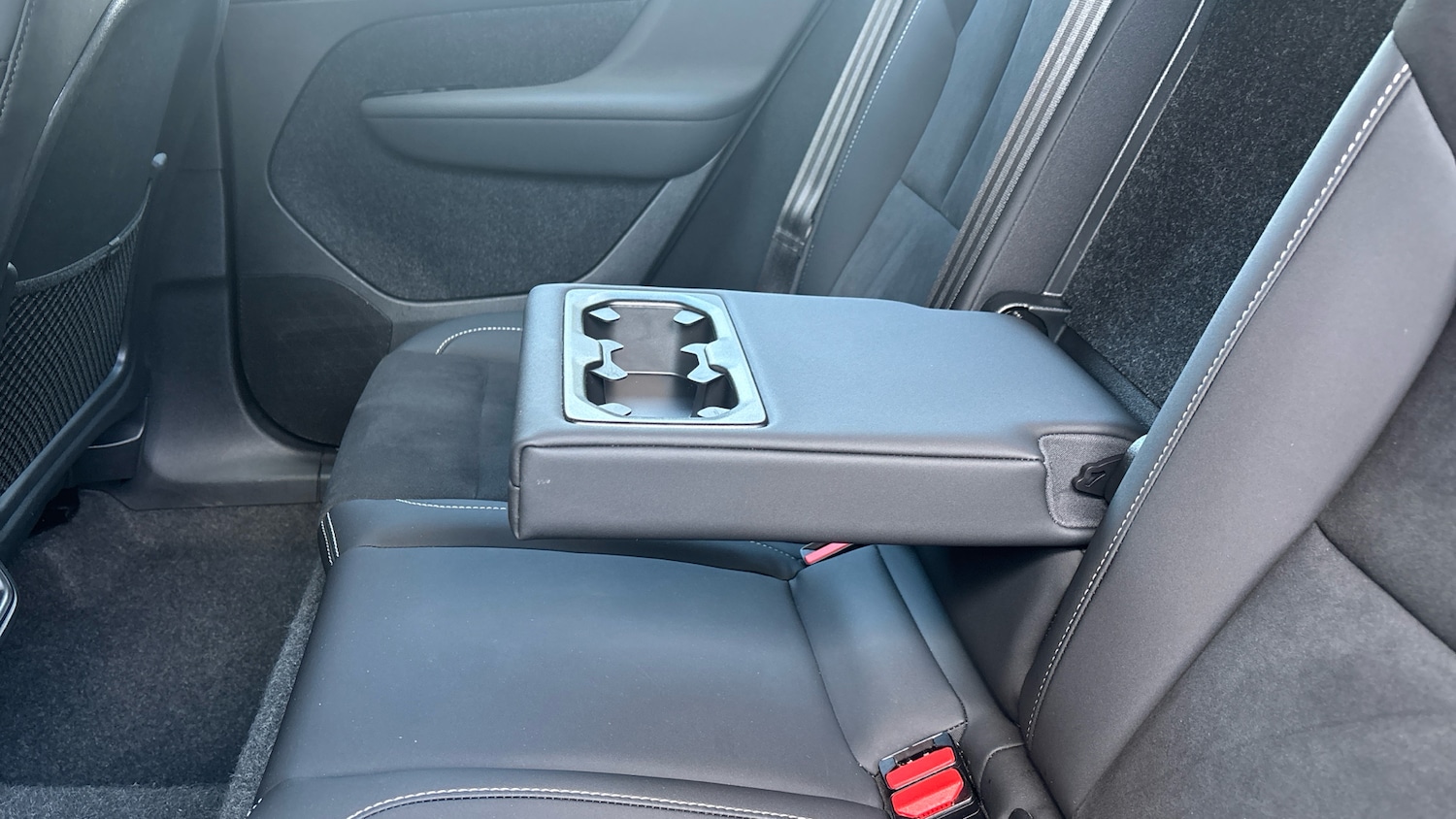 Used Volvo XC40 2025 for sale - 78150518: Photo 33