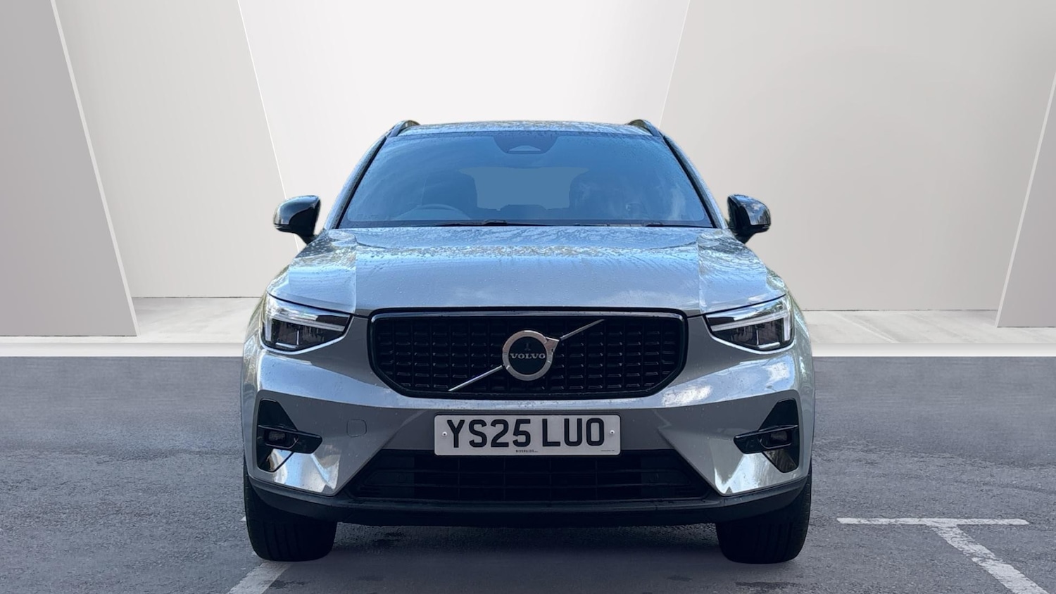 Used Volvo XC40 2025 for sale - 78150518: Photo 8