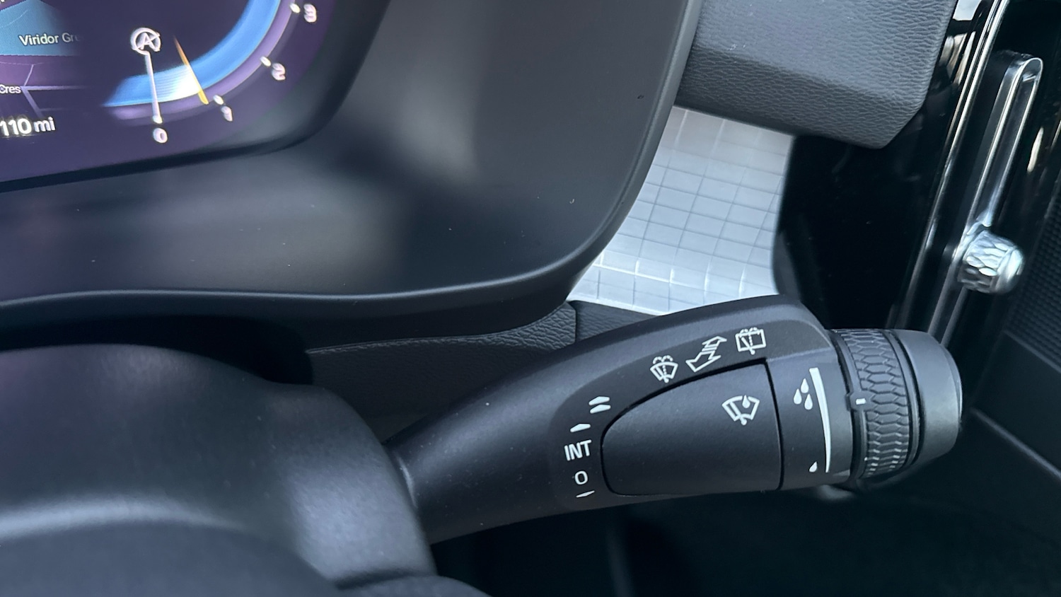 Used Volvo XC40 2023 for sale - 77151862: Photo 22