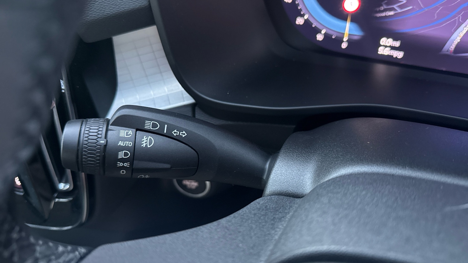 Used Volvo XC40 2023 for sale - 77151862: Photo 23