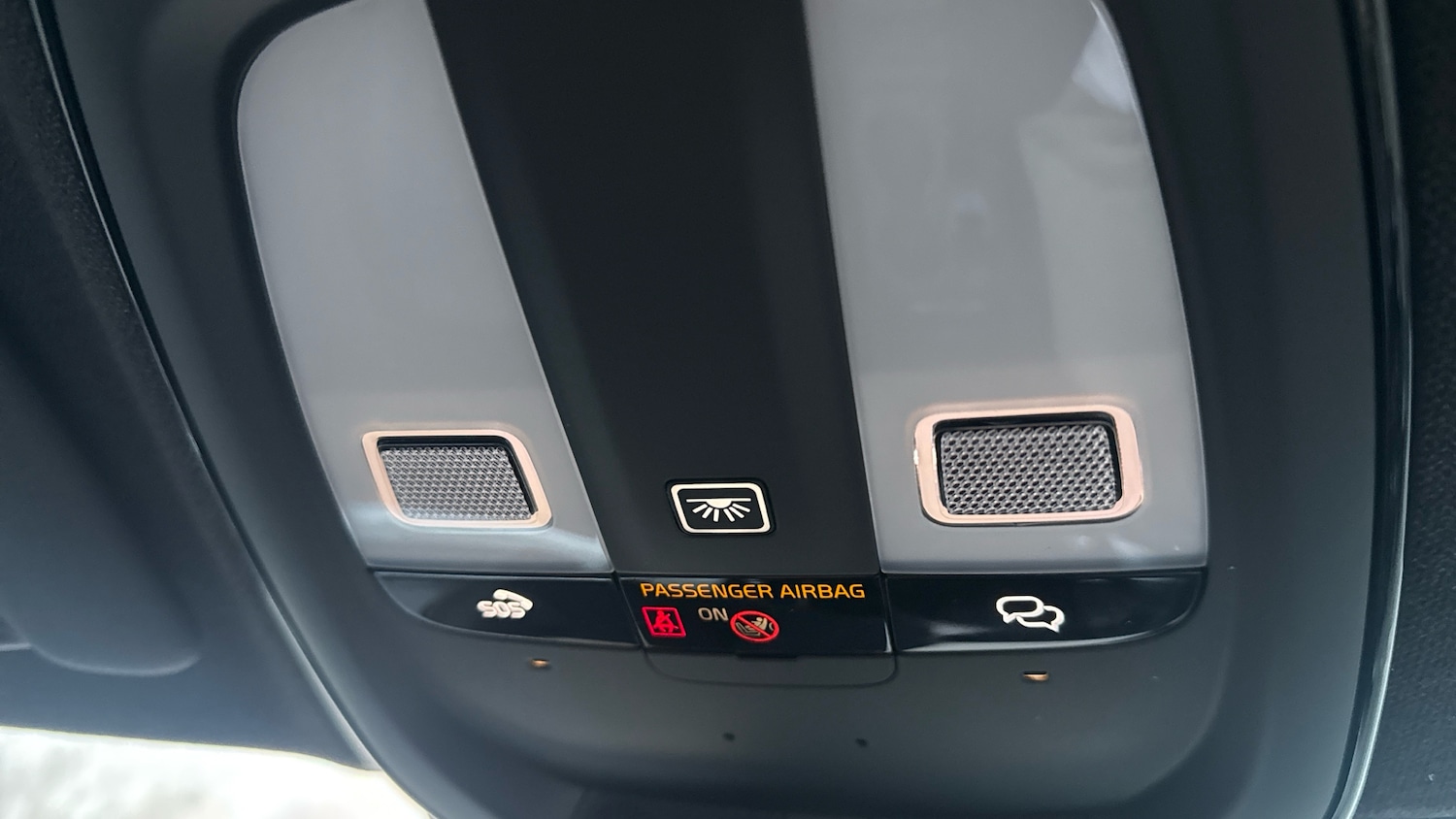 Used Volvo XC40 2023 for sale - 77151862: Photo 34