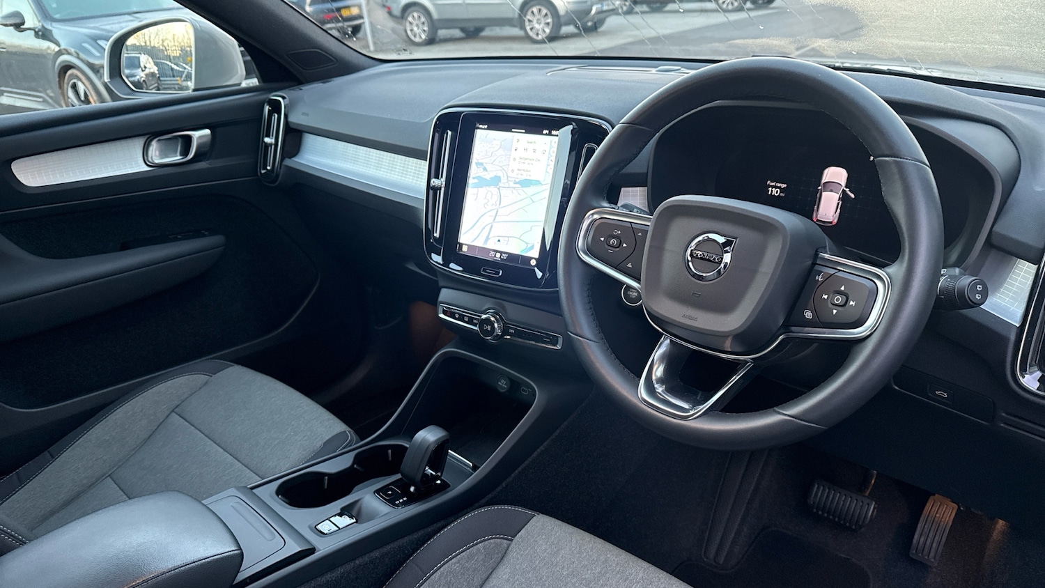 Used Volvo XC40 2023 for sale - 77151862: Photo 4