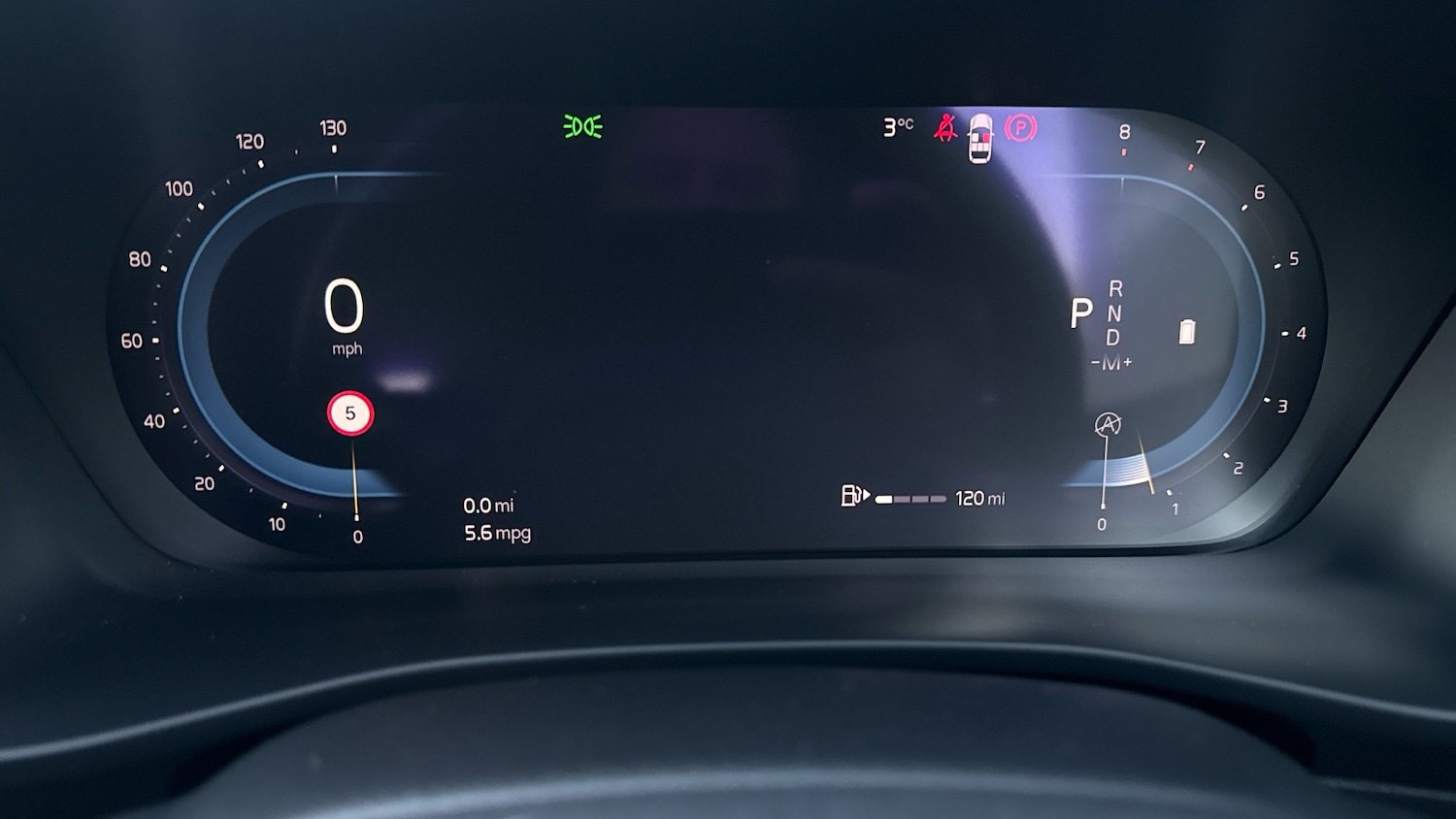 Used Volvo XC40 2023 for sale - 77151862: Photo 40