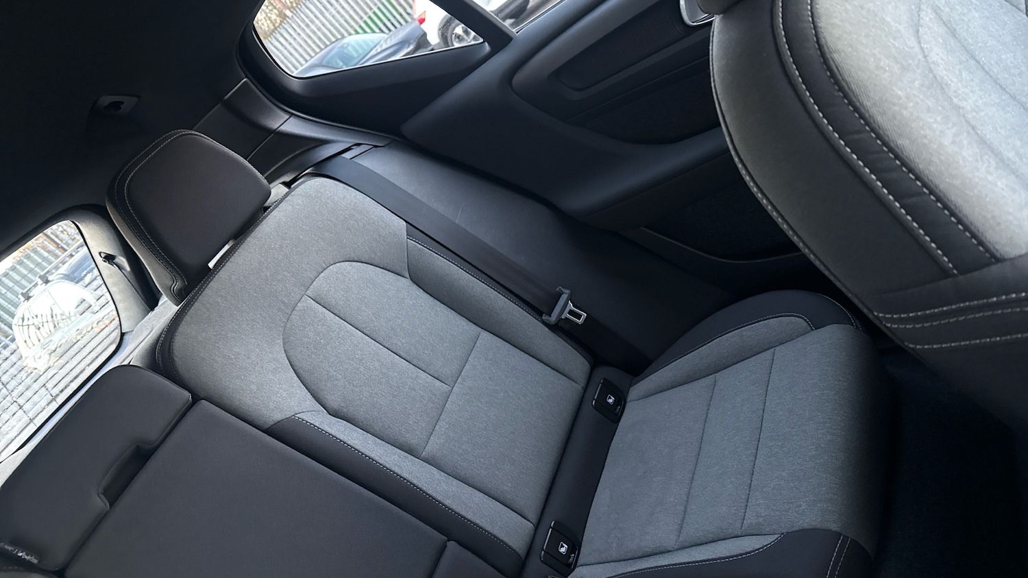 Used Volvo XC40 2023 for sale - 77151862: Photo 43