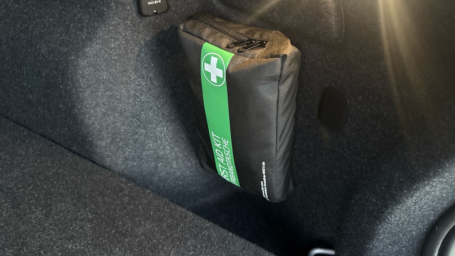 Used Volvo XC40 2023 for sale - 77151862: Photo 54