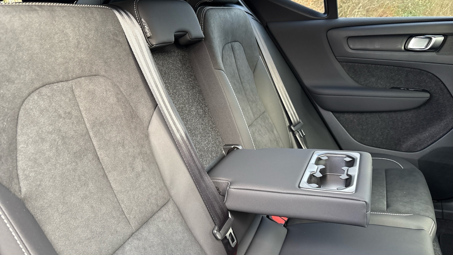 Used Volvo XC40 2025 for sale - 76895206: Photo 31