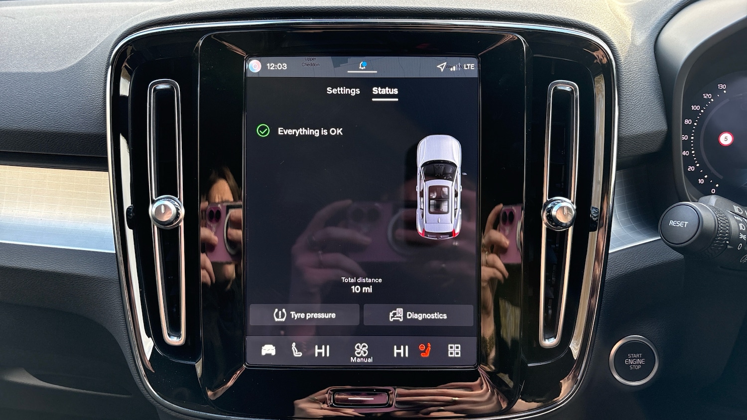 Used Volvo XC40 2025 for sale - 76895206: Photo 33