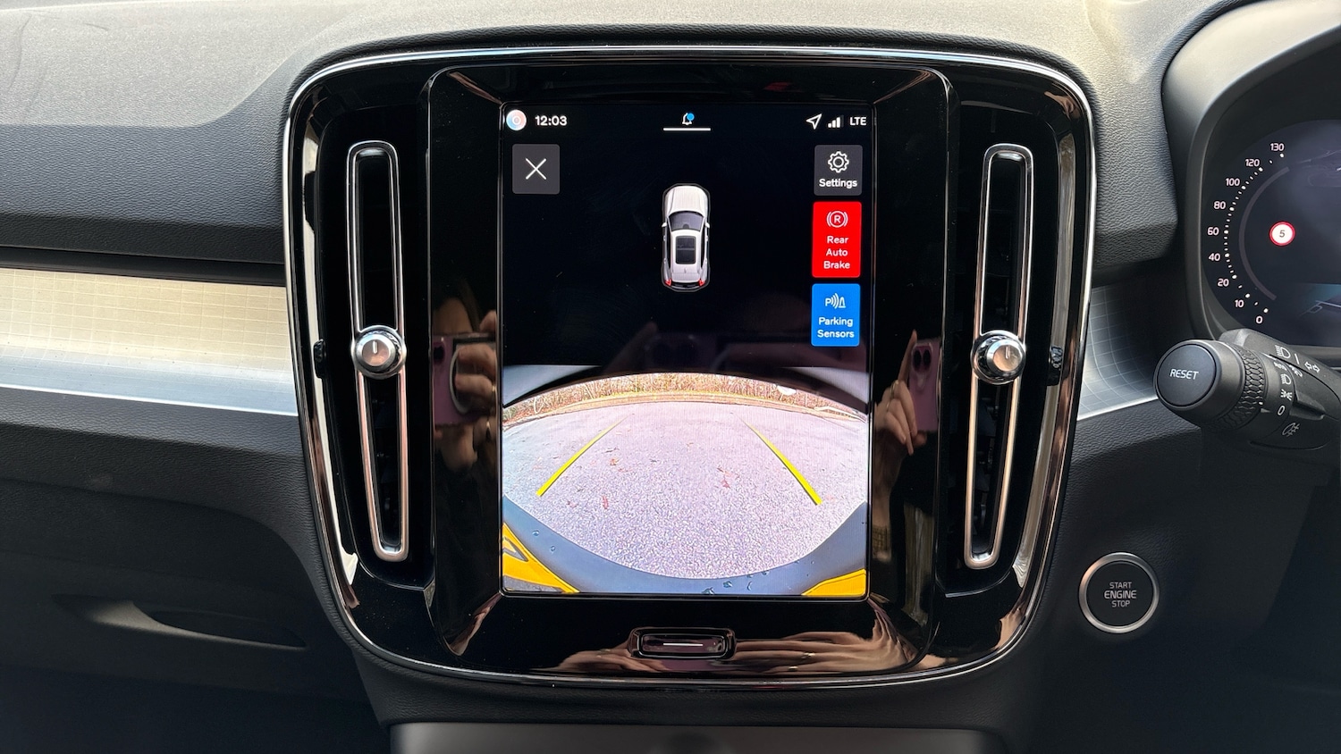 Used Volvo XC40 2025 for sale - 76895206: Photo 36