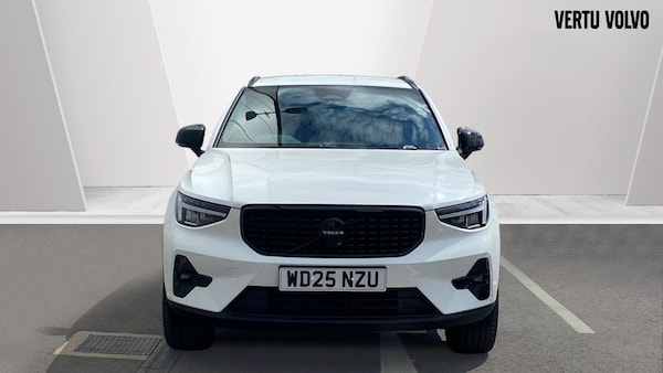 Used Volvo XC40 2025 for sale - 75381359: Photo 12
