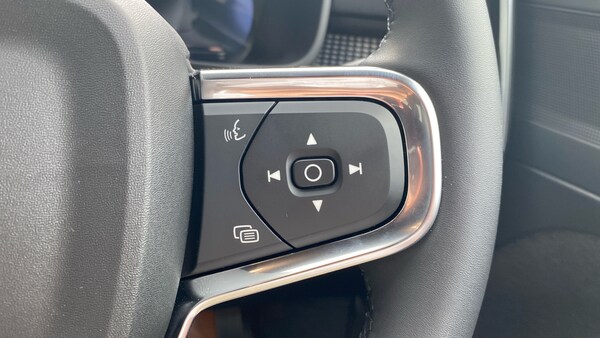Used Volvo XC40 2025 for sale - 75381359: Photo 19