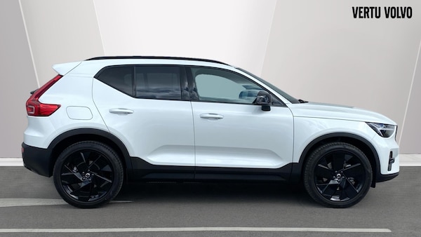 Used Volvo XC40 2025 for sale - 75381359: Photo 3