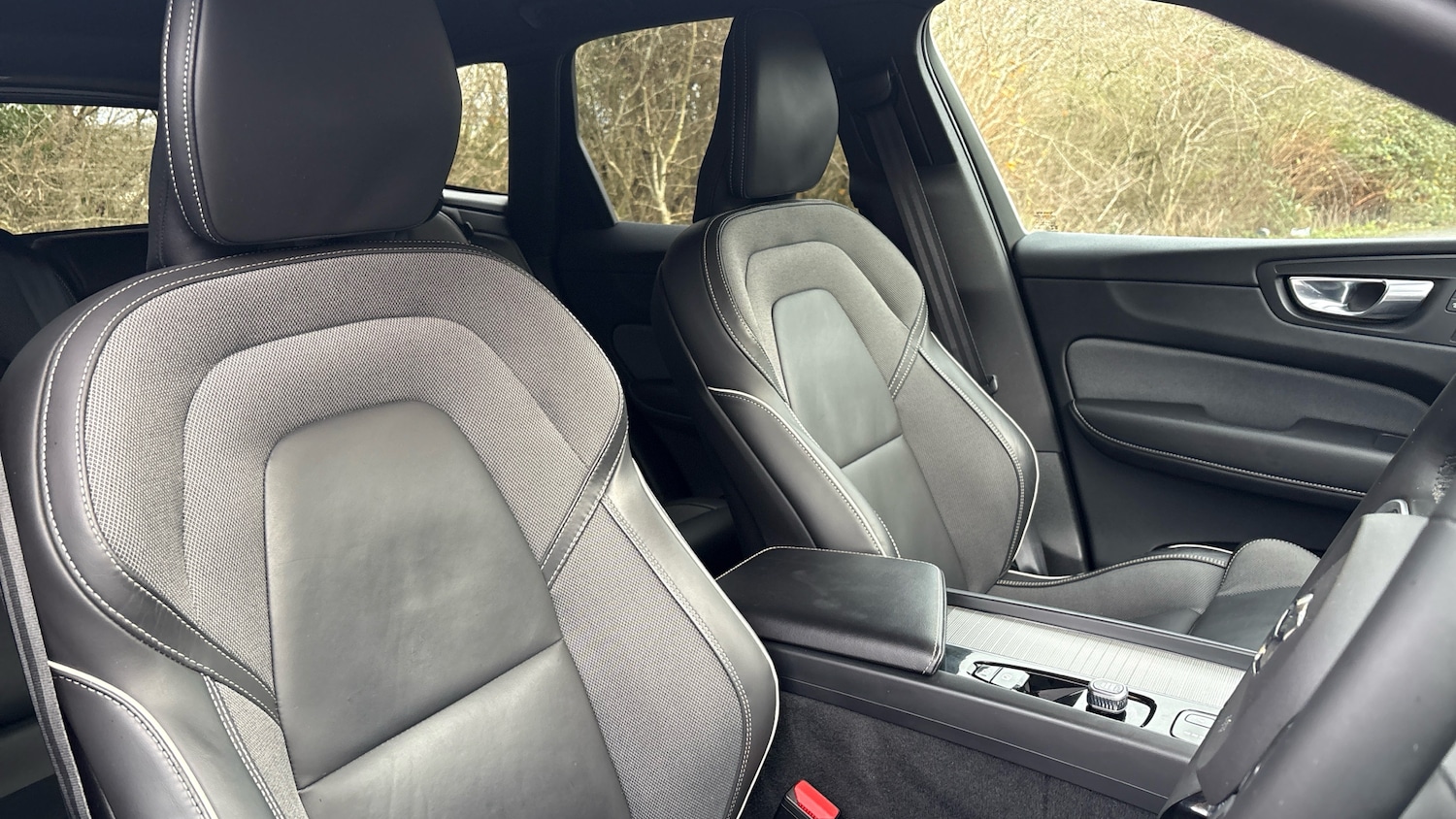 Used Volvo XC60 2022 for sale - 76979300: Photo 37