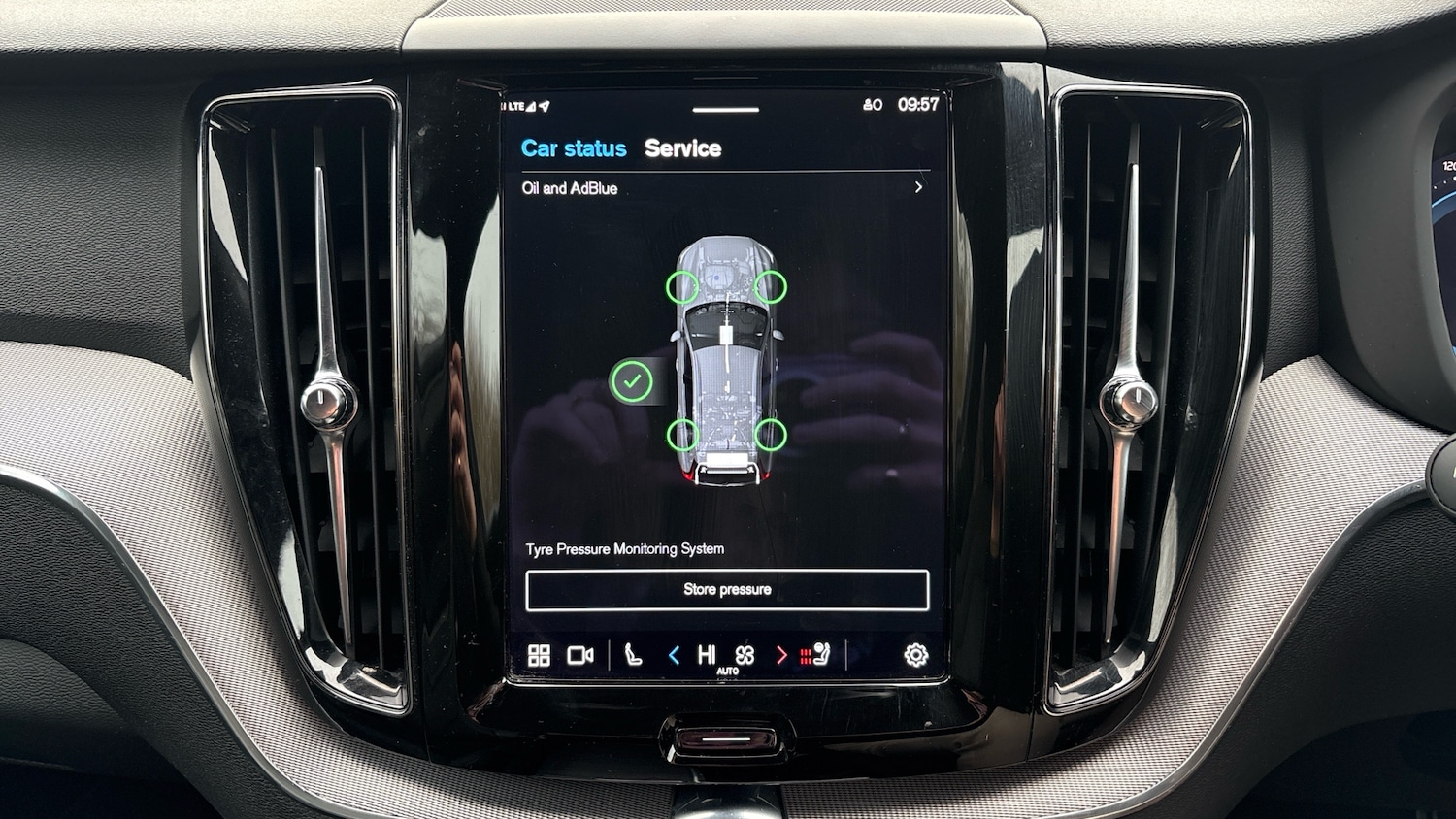 Used Volvo XC60 2022 for sale - 76979300: Photo 38