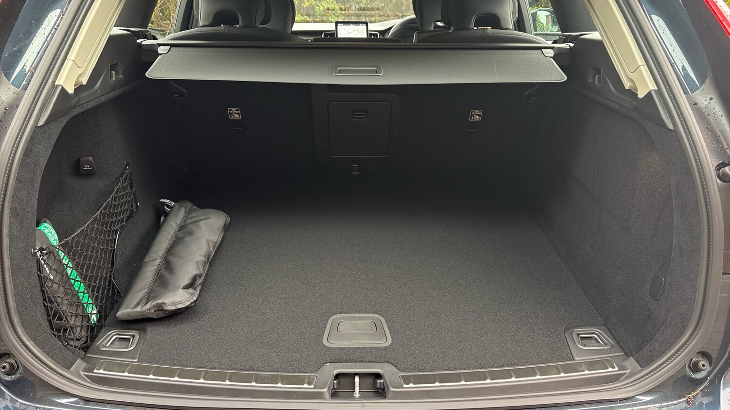 Used Volvo XC60 2025 for sale - 76653192: Photo 17