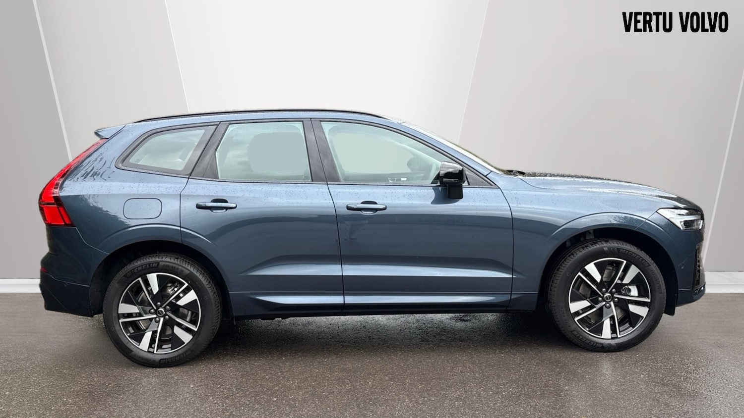 Used Volvo XC60 2025 for sale - 76653192: Photo 3