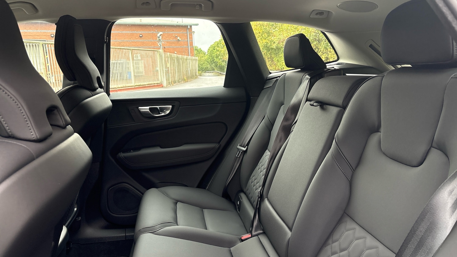 Used Volvo XC60 2025 for sale - 76653192: Photo 33