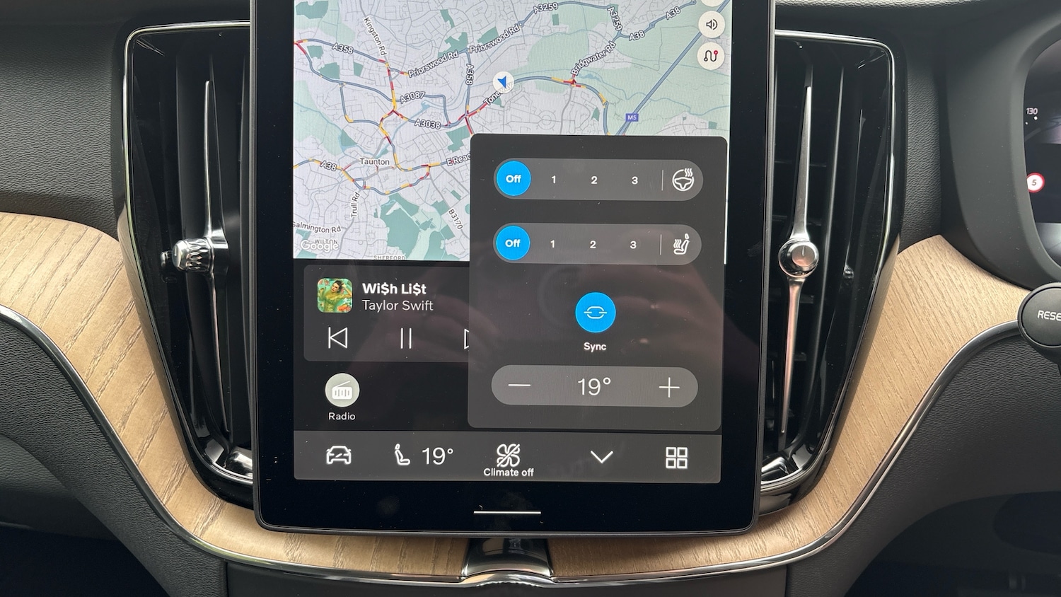 Used Volvo XC60 2025 for sale - 76653192: Photo 35