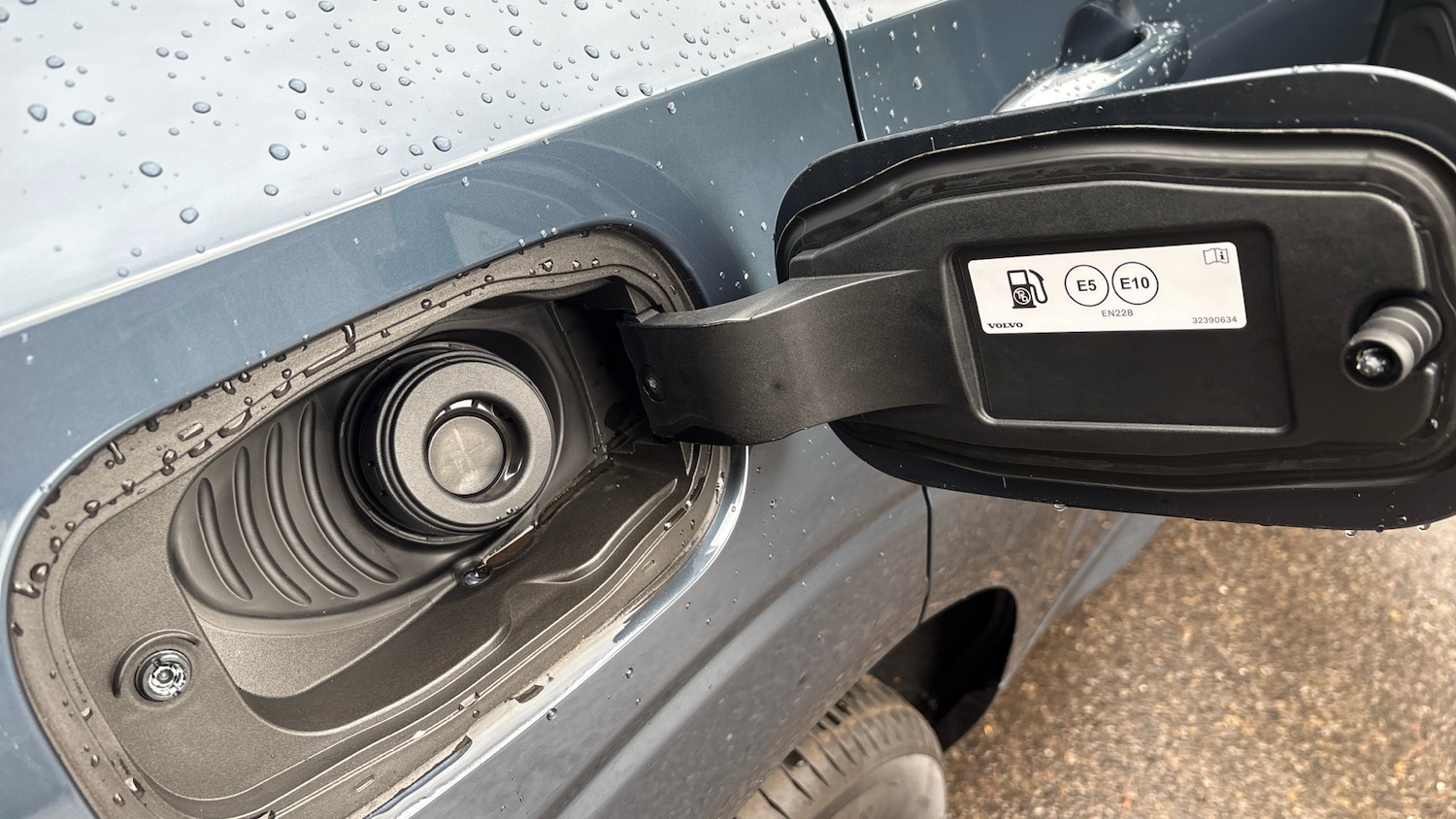 Used Volvo XC60 2025 for sale - 76653192: Photo 40