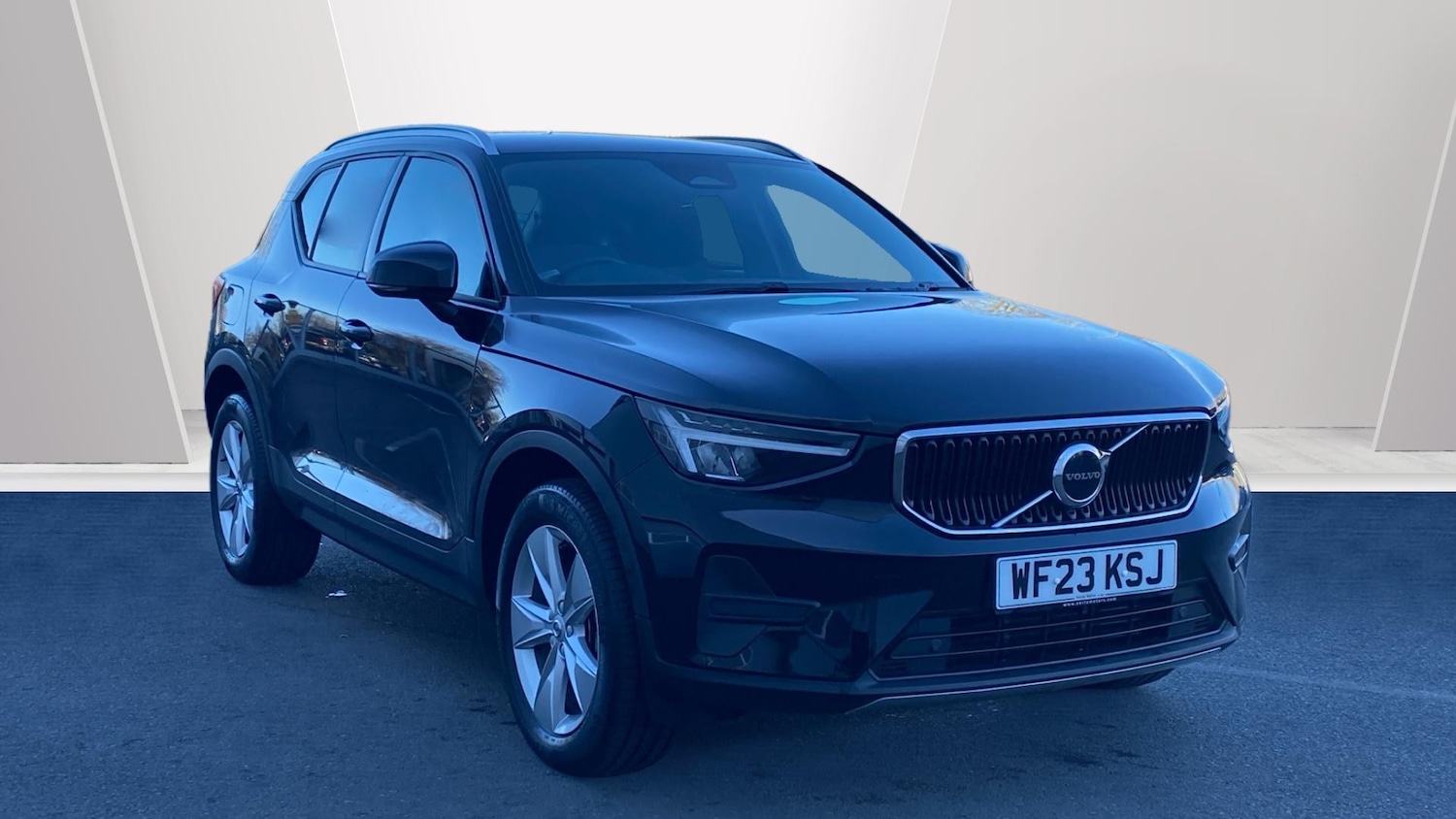 Used Volvo XC40 2023 for sale - 77079437: Photo 1