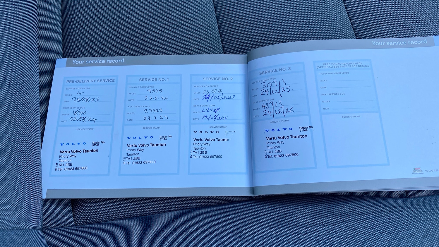 Used Volvo XC40 2023 for sale - 77079437: Photo 14