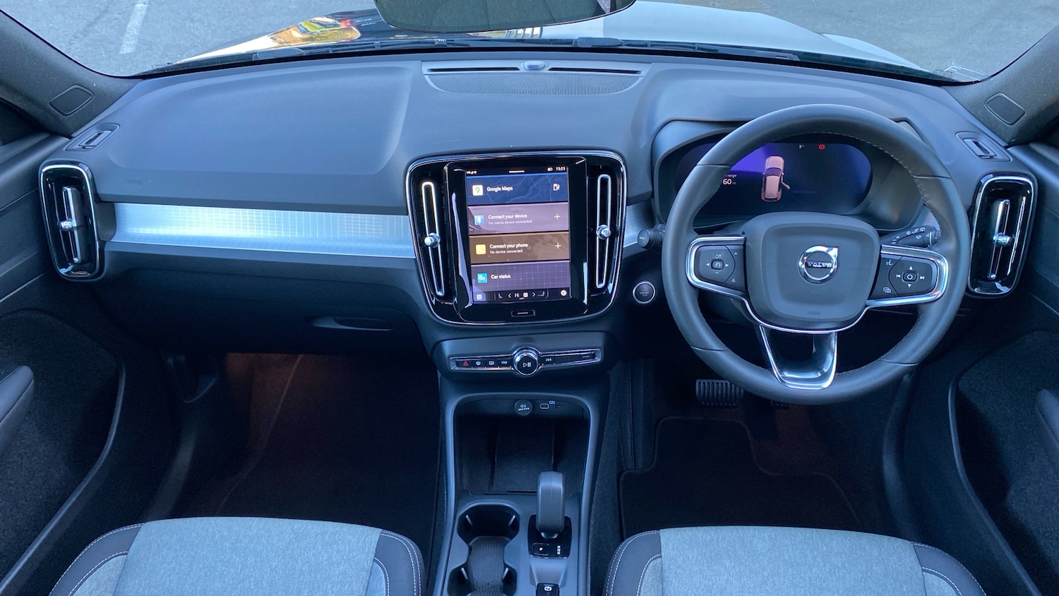 Used Volvo XC40 2023 for sale - 77079437: Photo 5