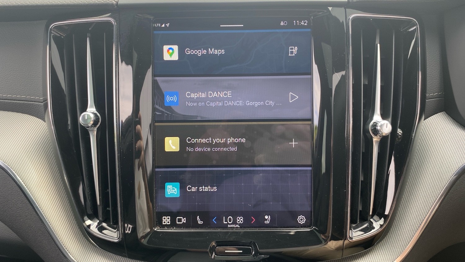 Used Volvo XC60 2024 for sale - 76653252: Photo 21