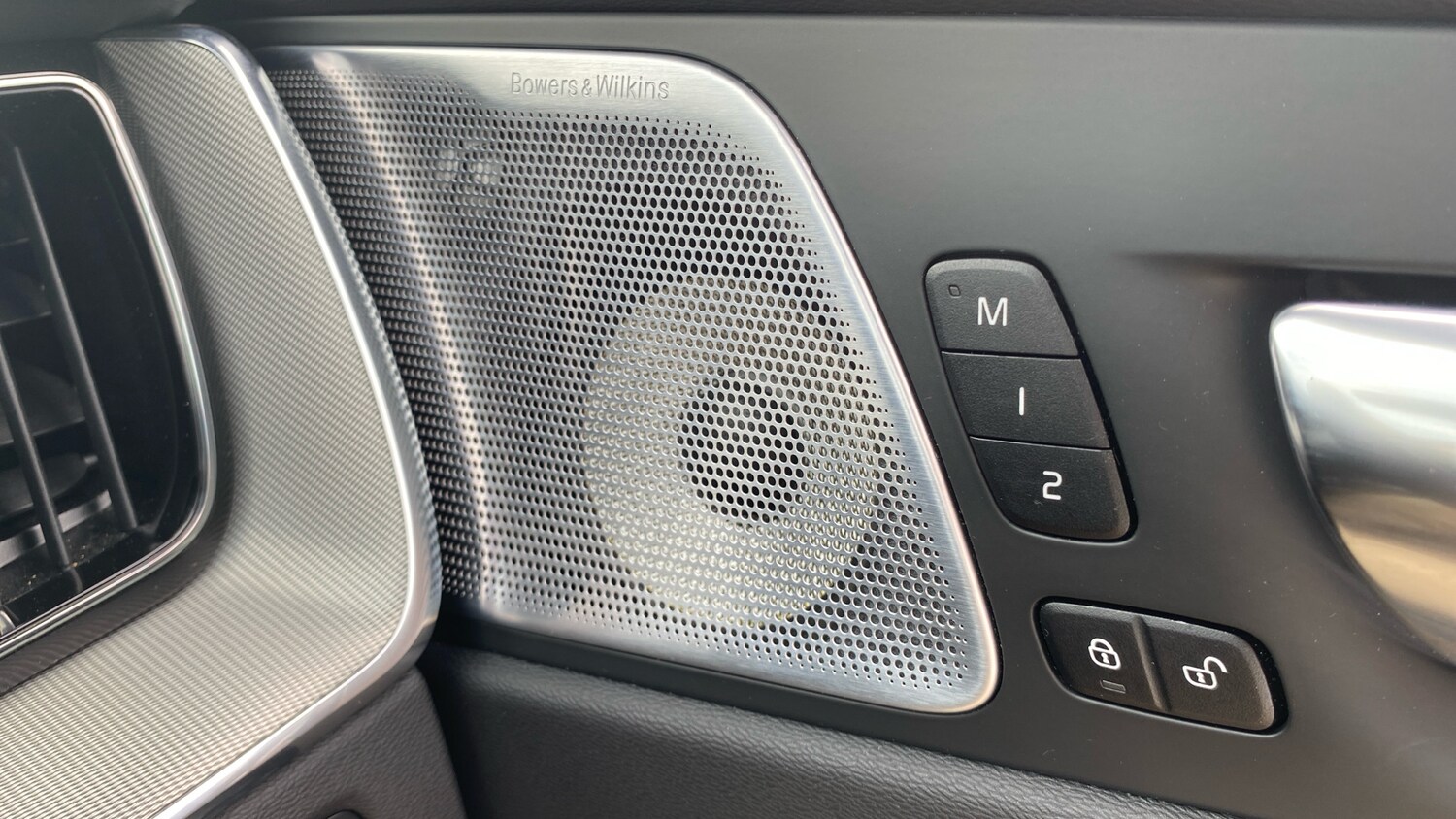 Used Volvo XC60 2024 for sale - 76653252: Photo 36