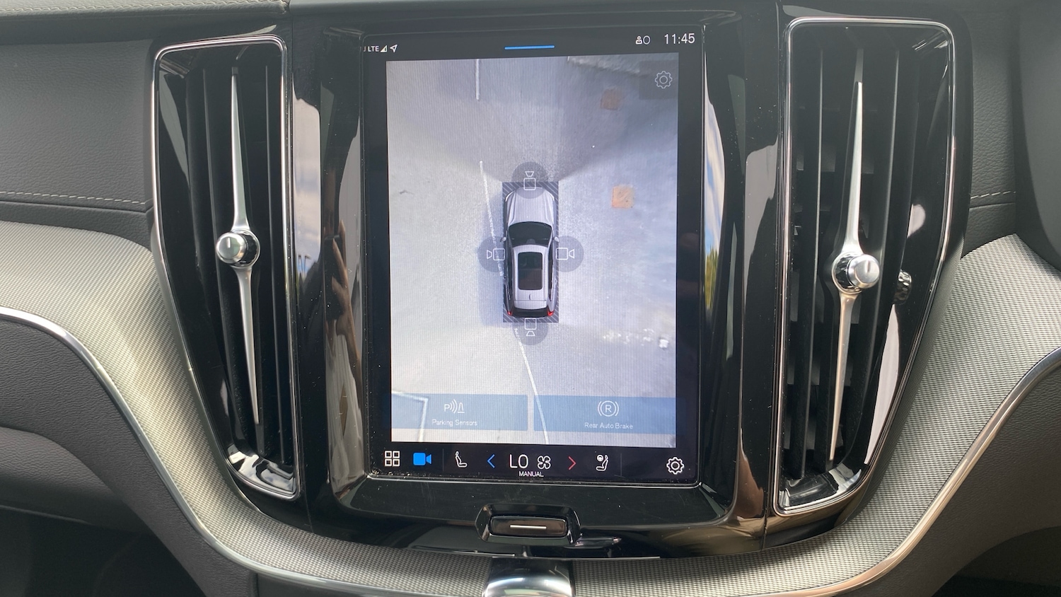 Used Volvo XC60 2024 for sale - 76653252: Photo 42