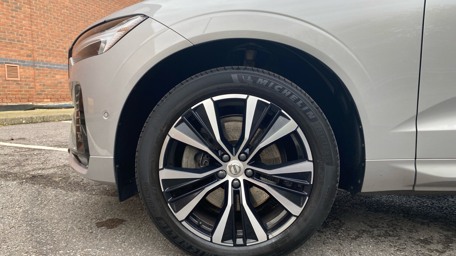 Used Volvo XC60 2023 for sale - 76653255: Photo 16