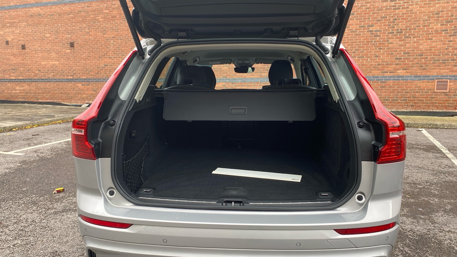 Used Volvo XC60 2023 for sale - 76653255: Photo 17