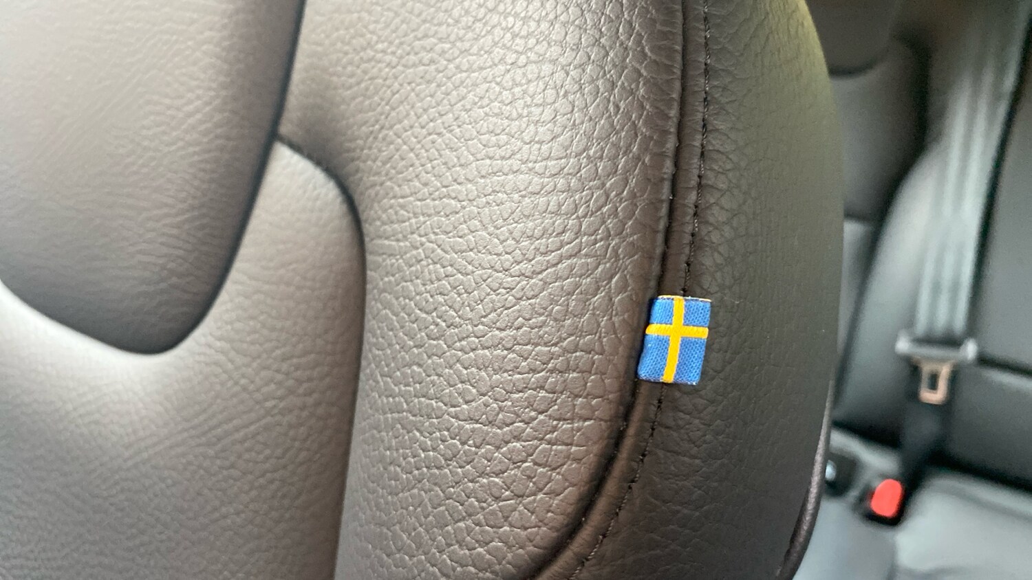 Used Volvo XC60 2023 for sale - 76653255: Photo 22