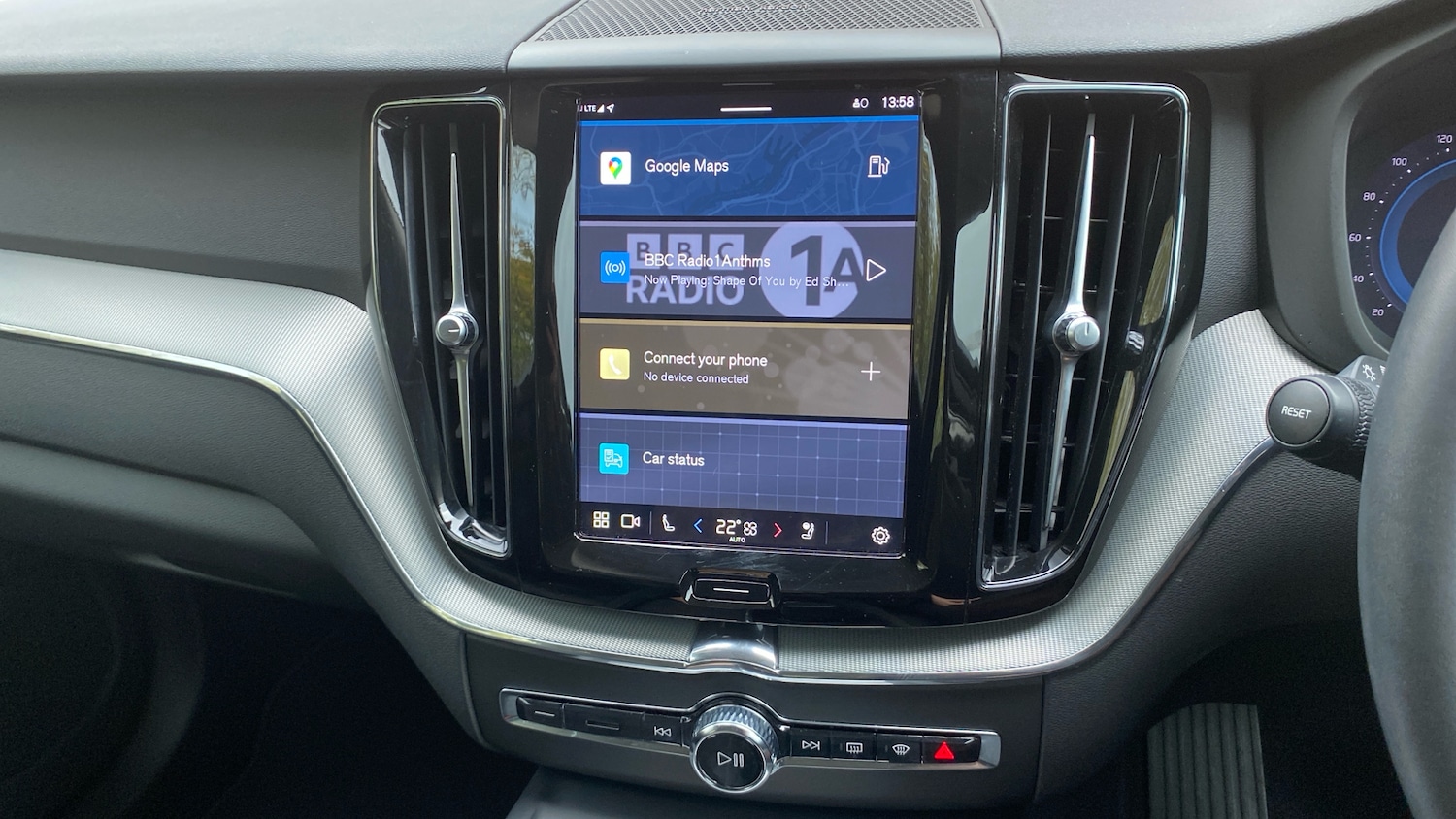 Used Volvo XC60 2023 for sale - 76653255: Photo 29